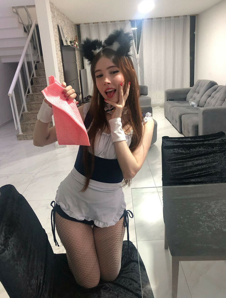 sportliche blonde onlyfans nacktheit akt bild