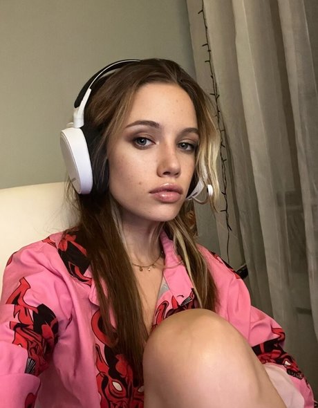 strandblondine onlyfans beste hd fotos