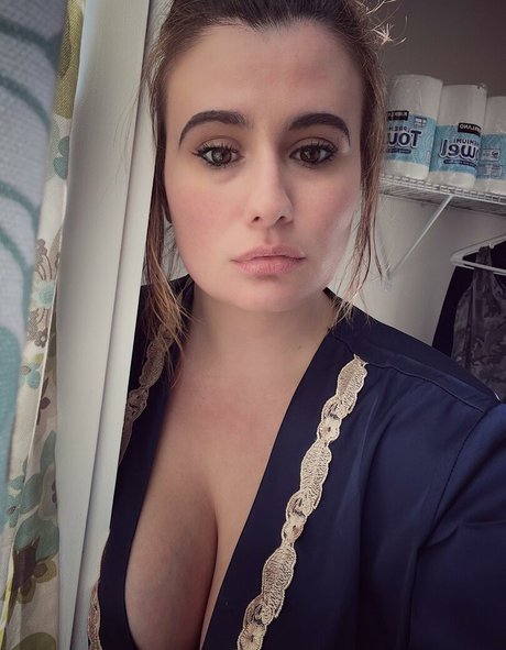 LillyBehave kostenlose heiße galerie