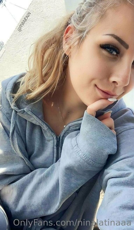 dünne schwarze teenager-onlyfans xxx nacktheit bild