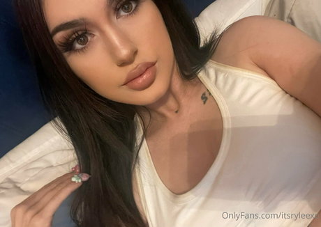 itsazaleaxo beste xxx foto