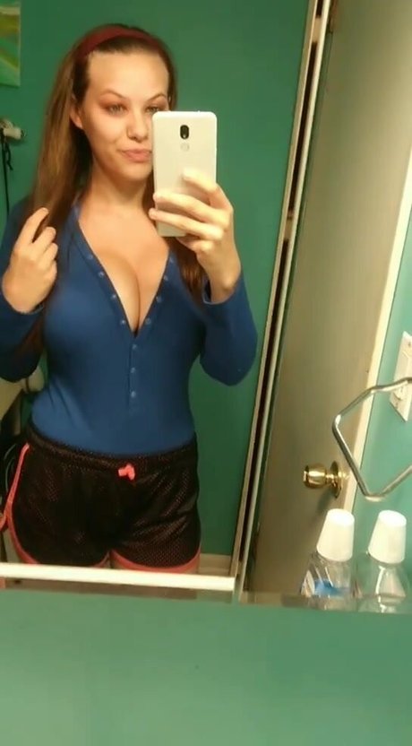 Snowbunny2299 porno nette fotos