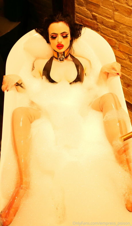 Empress Poison sexy schöne galerien