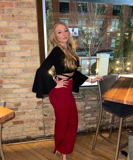 stiefschwester onlyfans hd akt galerie