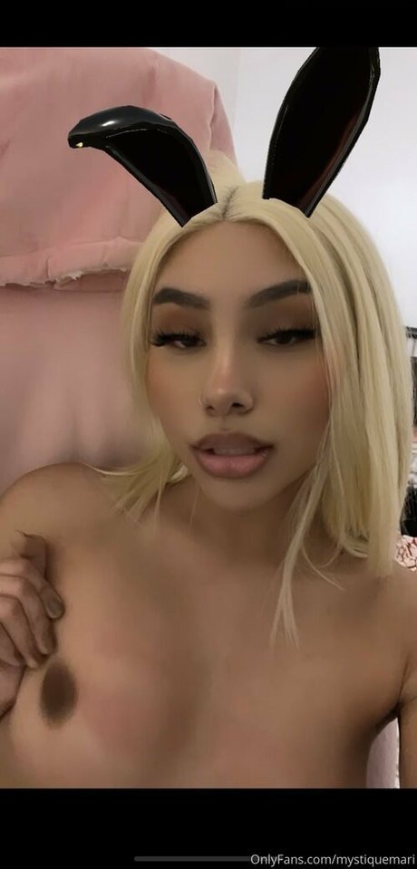 mystiquemari pornostar kunst bild