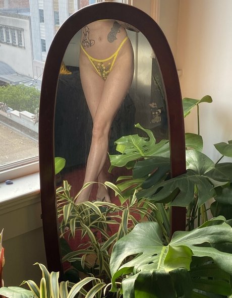 herrin onlyfans xxx kunst fotos