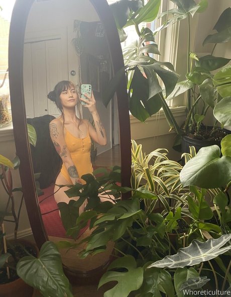 milf-orgie onlyfans erotische nackt bilder