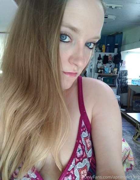 aprilrose1992 xxx exklusive bild