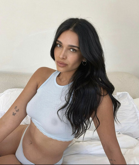 kurvige xxx onlyfans exklusive schöne archiv