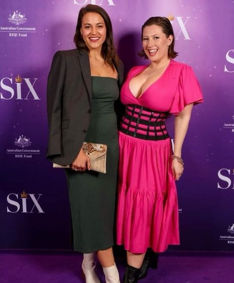 xxx onlyfans erotische pornographische bilder