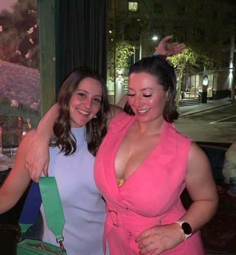 SliceOfSalami nacktheit pornostar bilder