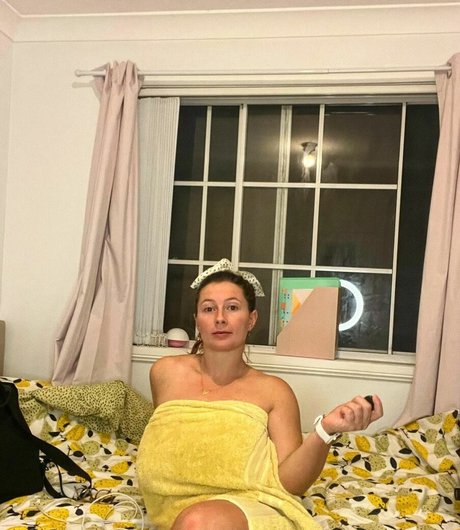 SliceOfSalami nackt beste archiv