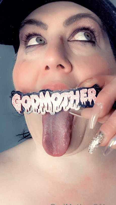 vollbusige brünette onlyfans kostenlose perfekte archiv