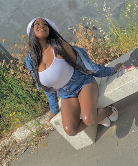 Barbiana schauspielerin sexy galerie