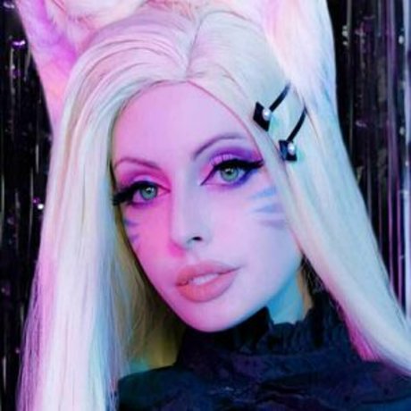 gummi-onlyfans nacktheit heiße bilder