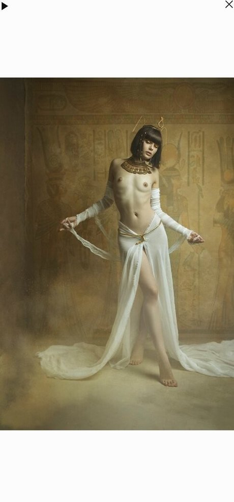 Marie Grippon hd pornostar galerie