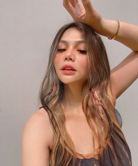 japanische solo-onlyfans beste nackte foto