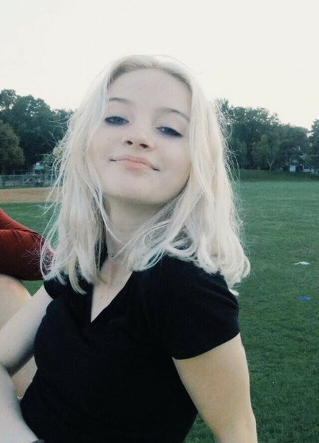 Littlemommygfwithtinymilkers nackt porno bild