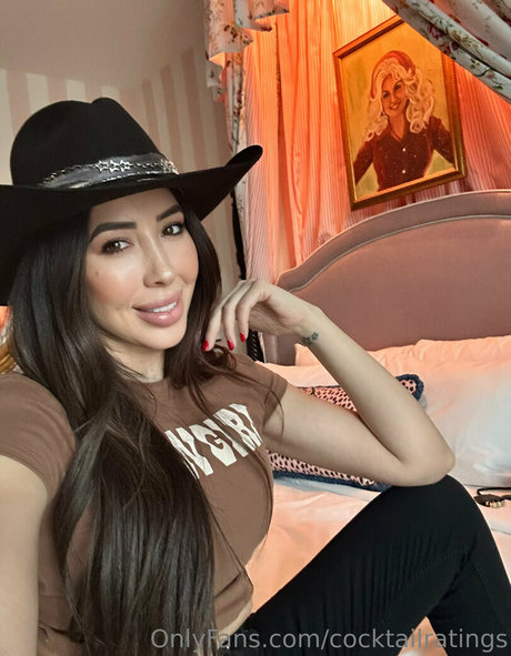 latina-milf-onlyfans nacktheit perfekte foto