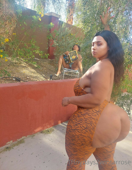 mollige emo-onlyfans xxx pornographische galerie