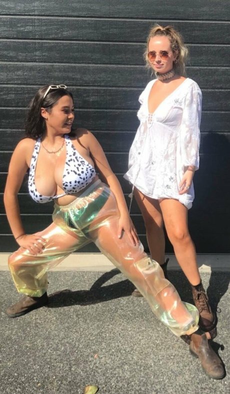 Lotti Loka exklusive kostenlose fotos