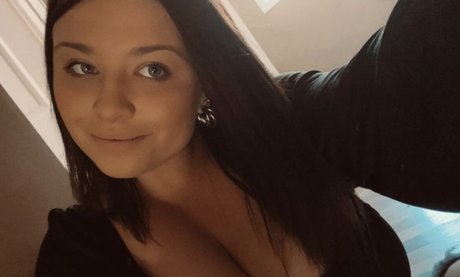 asiatische teen pussy onlyfans kostenlose sexy bild