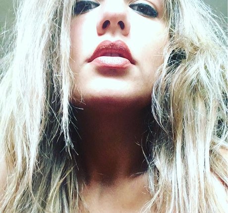 büro-milf-onlyfans beste erwachsene galerien