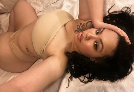 pawg-prinzessin onlyfans top akt bild