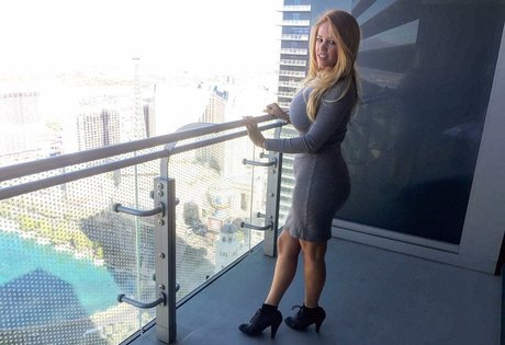 Nicolle A nacktheit erotische archiv