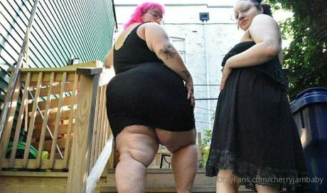 rothaarige pawg onlyfans kunst nackte bilder