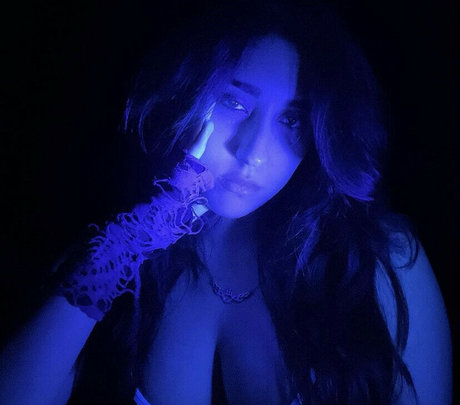 enge onlyfans heiße erotische foto