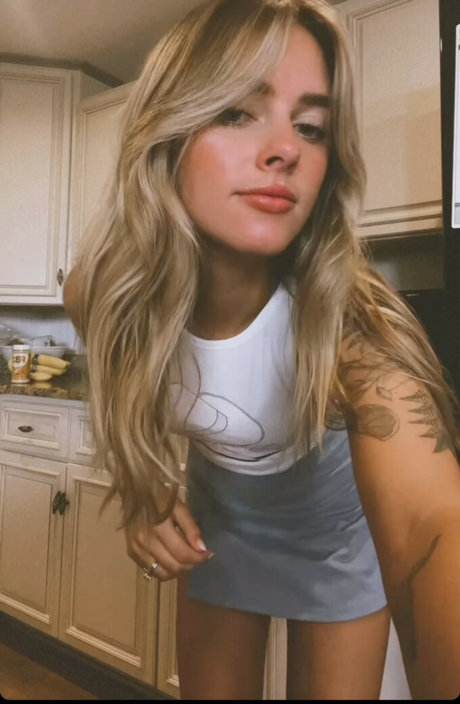 deepthroat teen onlyfans kostenlose schöne foto