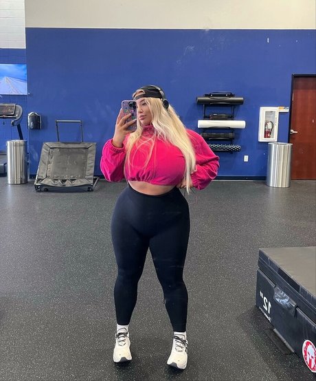 Taya Christian top kostenlose fotos