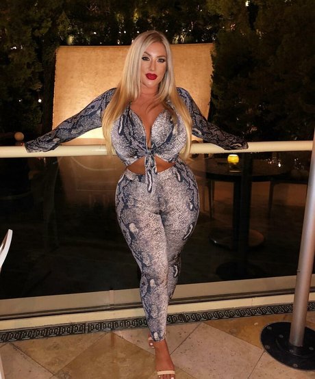 Taya Christian sexy schöne bilder