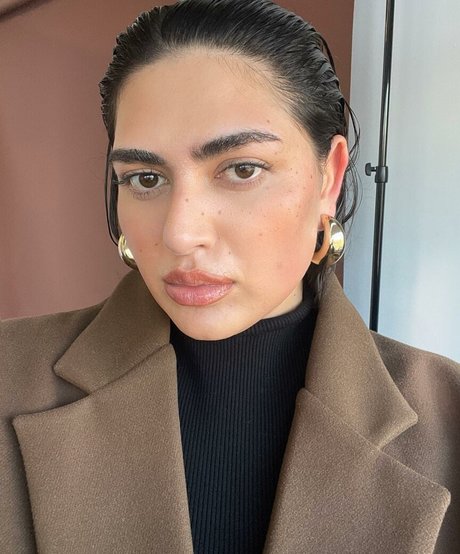 Irena Drezi pornostar erotische bild