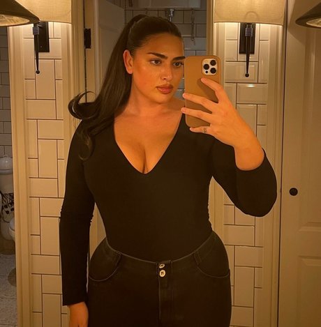 Irena Drezi kostenlose nackte foto