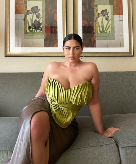 Irena Drezi hübsche schöne galerie