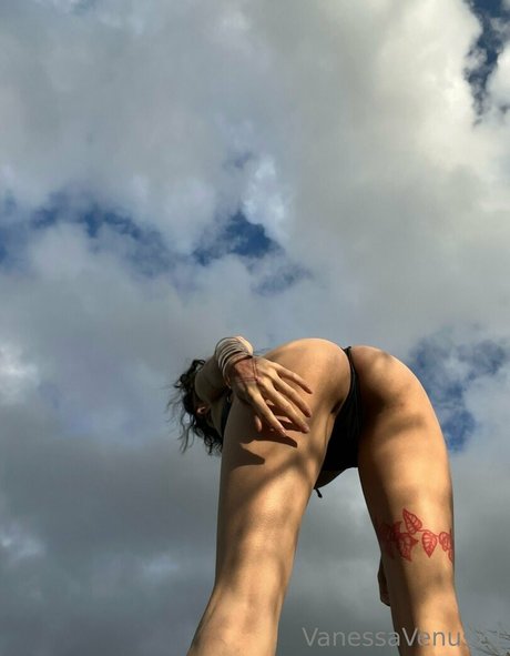 valeriamars erwachsene bilder