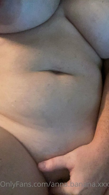 anna banana xxx perfekte pornostar bild