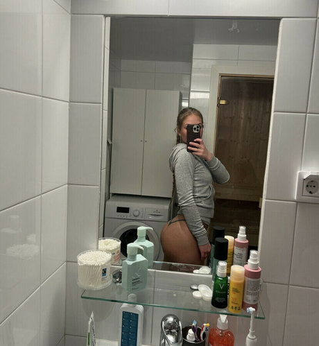 Dicte Degn kostenlose erwachsene galerie