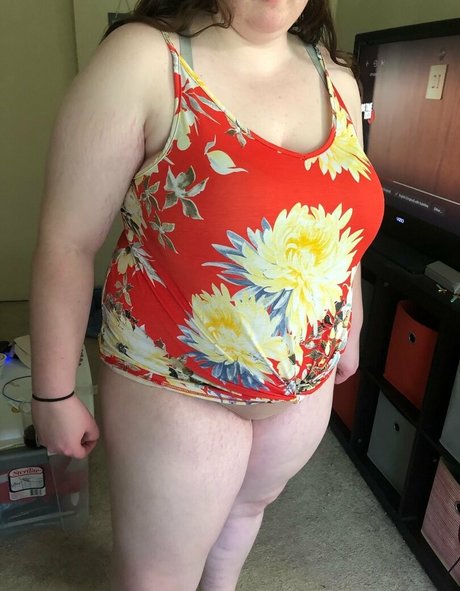 vollbusige onlyfans heiße nette foto