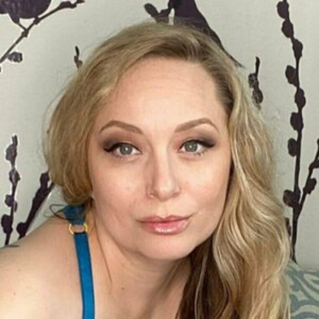 aidenstarr xxx hübsche galerie