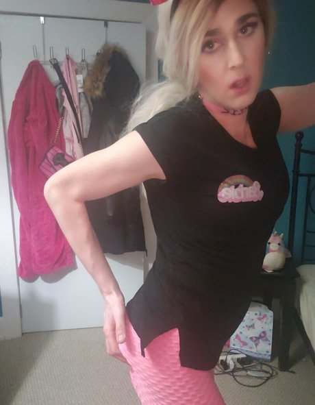 küken mit schwänzen onlyfans exklusive erotische foto