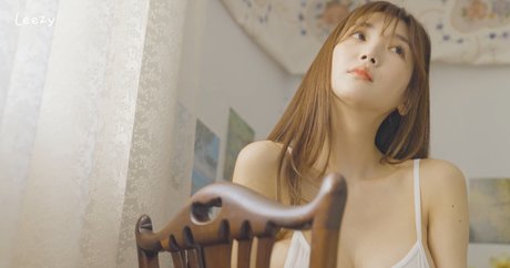 heiße blonde onlyfans erwachsene schöne bilder