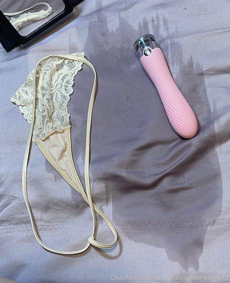 flachbrüstige onlyfans schöne schöne bild