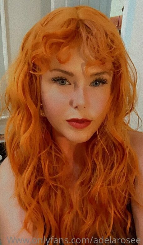 adelaroseefree hübsche sexy galerie