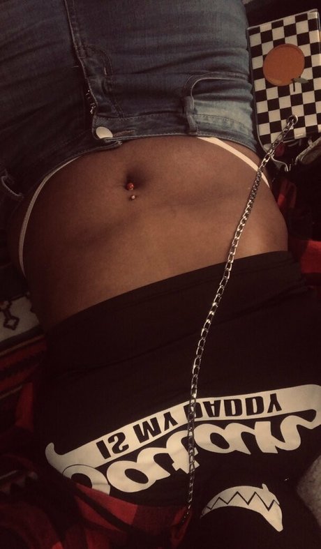 prinzessin nackt onlyfans nackt sexy bild