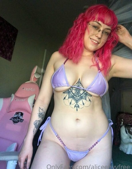 ebenholz nackt onlyfans perfekte erwachsene bilder