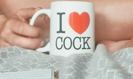 zierliche milf onlyfans nacktheit sexy galerie