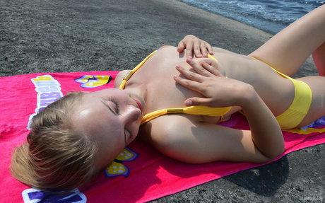 deepthroat teen onlyfans hd akt bilder